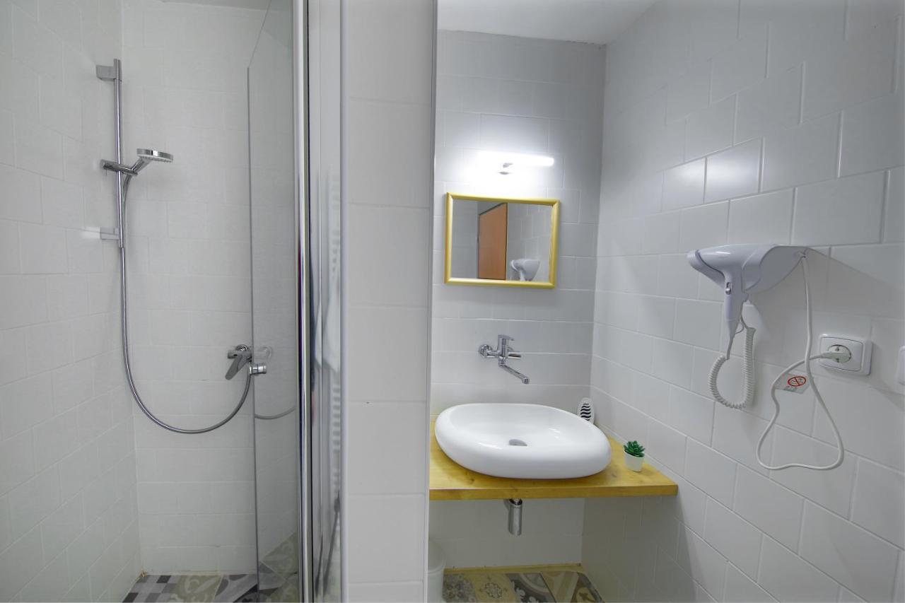 Hotel Brada Jicin Luaran gambar